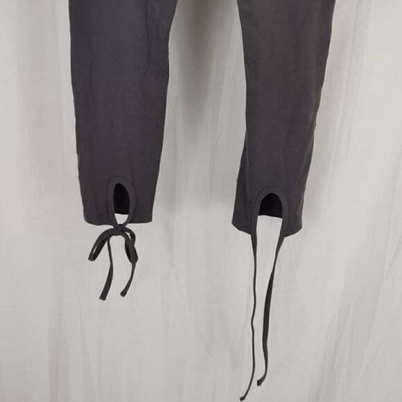 Beyond Yoga Lace Up Capri Gray Women's Size Small Active Legging.Waist 12.5"Ri - Picture 3 of 6